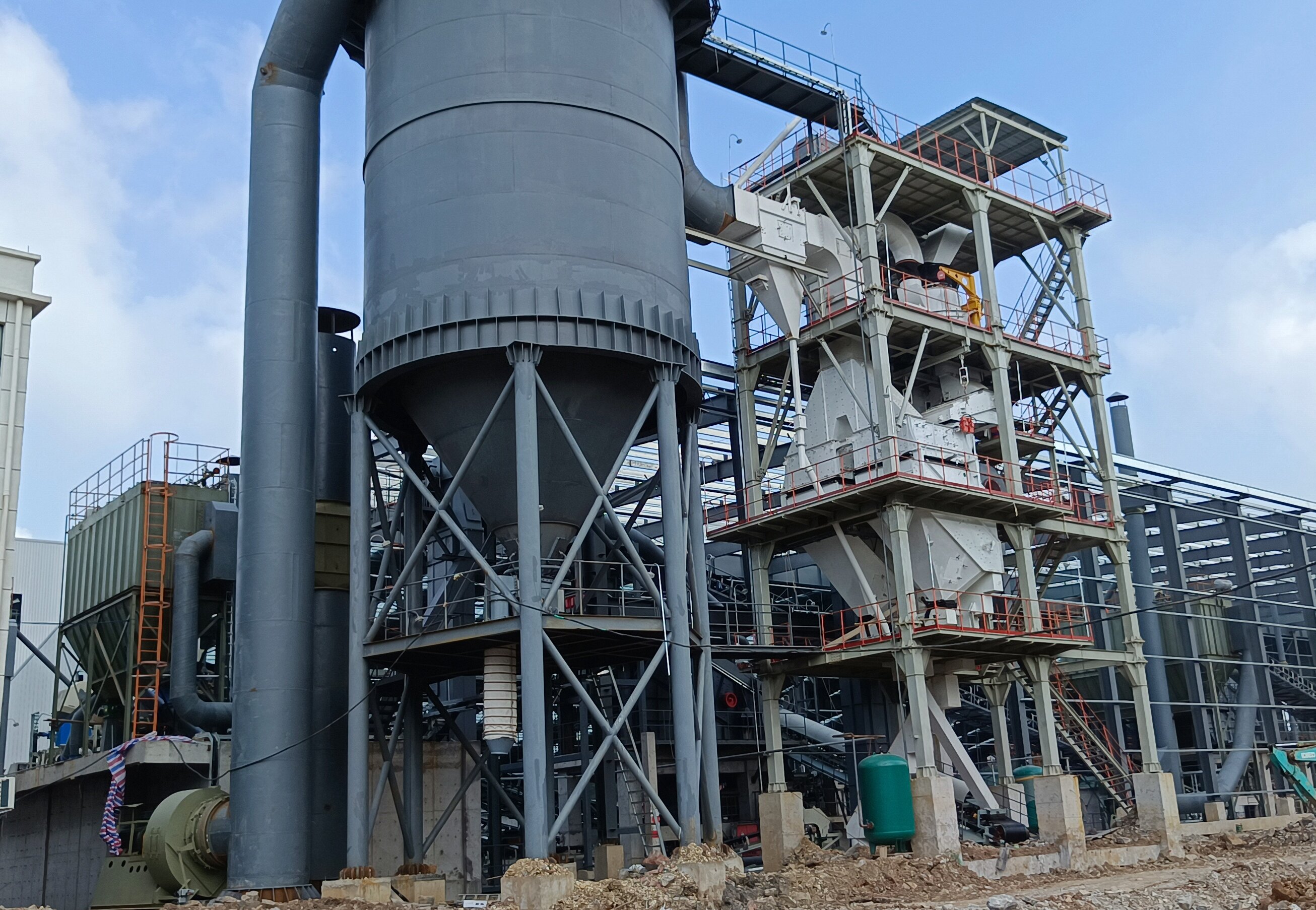 干法制砂樓成品砂品質卓越，引領行業(yè)新潮流